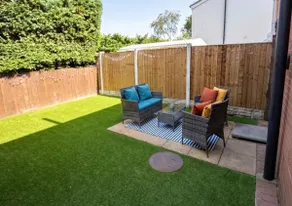 Thorne – Frisch renoviert – Garten & Parkplatz – Ruhige Lage in einer Sackgasse - Image 5