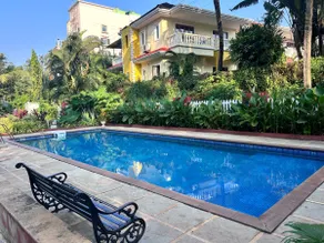Cozy 2BHK|Pool |wifi|Minutes from the Beach - Image 2