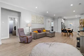 Downtown Arcade House, 3 bdrm 2bath, Sleeps 9. - Image 3
