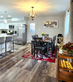 Charming Home Nestled in Maryland close to DC & VA - Image 2
