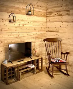 1: Charming accommodation with garden in the heart of Jura - Image 2