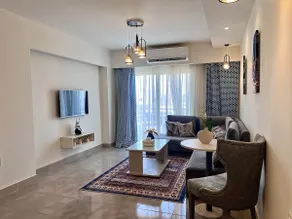 Comfy 2 BR Hotel Apartment, M BR, 1 BR + 1 Sofa B - Image 3