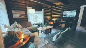Log Cabin with Sauna | Central Island Getaway - Image 3