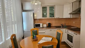 Anita Tour As / Central 1BR App, free garage, AC, Wi-Fi, 7min walk from old town - Image 5