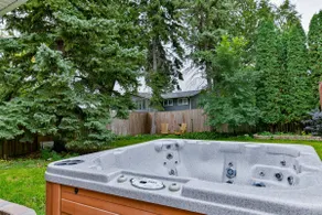 Luxury Tuxedo Family Home - Image 5