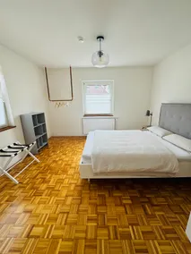 3 Bed Apartment City Center A14 - Image 2