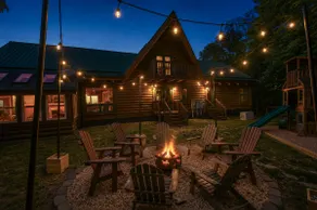 MntTop LogCabin VIEWS-HotTub-WoodStove-Sauna-Games - Image 3