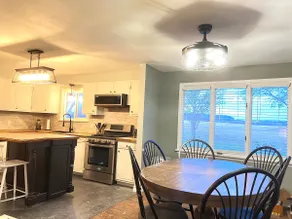 Newly renovated home w/ space to move inside & out - Image 5