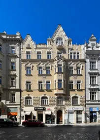 The BEST place in Prague - Old Town - Image 4