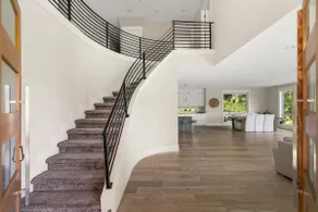 Modern Luxury Family Home w/ Incredible Views - Image 5