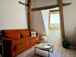 Cozy apartment with vineyard views - Image 2