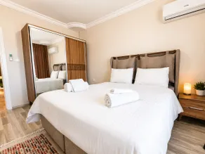 Spacious Villa, Private Pool, Ladies Beach - Image 4