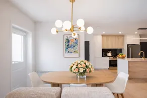 Modern 2BR Apt by the River w/ Parking - No stairs - Image 5