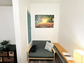 1157#3 / Tiny studio, Great Location, Dubuque - Image 2