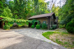 Serendipity Cabin Hot tub, family fun, gorgeous! - Image 2