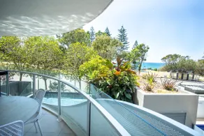 Breeze on the Beach - Mooloolaba - Image 3