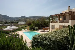 Parasporos Villa - Private Pool - Beach Access - Image 2
