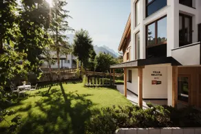 Elegant & Central Haven ~ Sauna ~ Parking ~ Views - Image 2