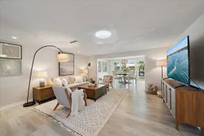 Pristine Private Pool Retreat • Minutes to Siesta & Downtown Sarasota! - Image 4
