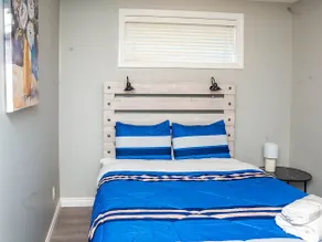 Cozy 1 Bedroom suite close to west edmonton mall - Image 3