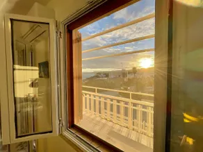 Balcony overlooking the East South ITALY - Image 5