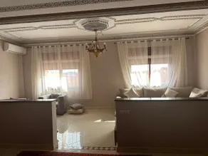 Beautiful spacious apartment - Image 2