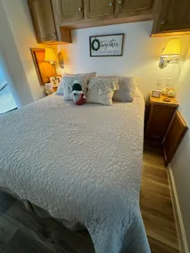 La Casita Azul• Lake Conroe Getaway - Image 3