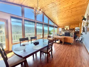 Calming Cottage w/ Breathtaking View Near Lake! - Image 3