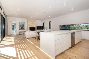 Pet Friendly - Lexicon House with Pool in Blairgowrie - Image 4