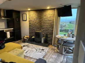Romantic Lakeside Getaway - Image 4