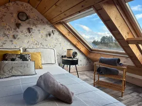 Romantic Lakeside Getaway - Image 5