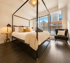 2 Brm Luxury Condo Near Eglinton Subway - Image 2
