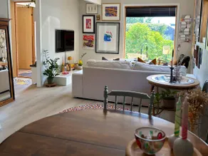 Apartment in residential area - Image 2