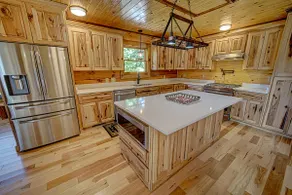 Pines Lodge - Private Pond-Walk in Tub - Image 3