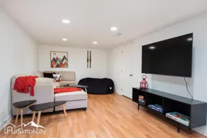 Peaceful home with fire pit and game room - Image 4
