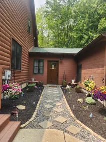 The Knotty Nook at Wheeler Creek (suite only) - Image 4