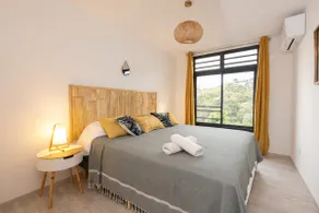 Maraea Deluxe Apt 2BR 2BA with Pool View near Tahiti Airport - Image 3