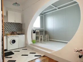 apartment on top of the city - Image 3