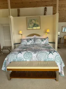 Penthouse Overlooking Waimea Ocean views - Image 5