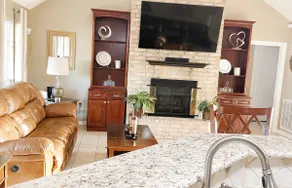 Serenity Awaits: No Cleaning Fee - Image 2