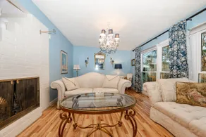 Near Boston Beautiful 3 Bedroom in Framingham, MA - Image 2