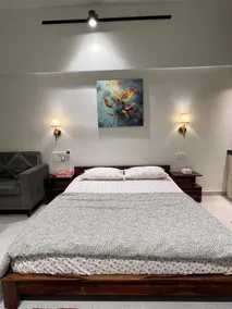 Hillside Gem - a private pool stay - Image 2