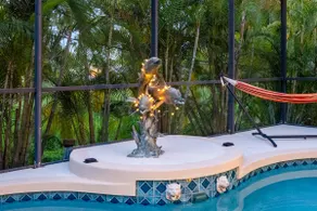 Huge Beach Villa w/Salt Water Pool Mins To Beach - Image 3