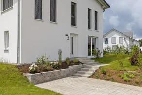 Private Spa Oasis with Whirlpool & Garden - Image 5