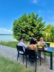 Zöldpart Villa |Waterfront, Private beach, jacuzzi - Image 4