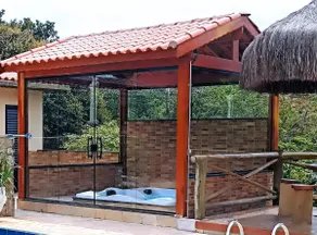 Large Heated Jacuzzi • Children's Toys - Image 4
