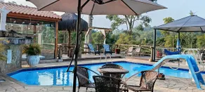 Large Heated Jacuzzi • Children's Toys - Image 2
