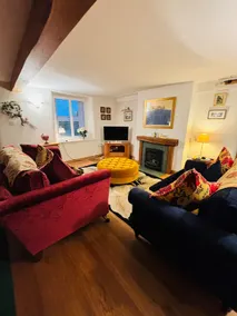 Cosy luxurious 18th century stone built character cottage with stunning views - Image 2