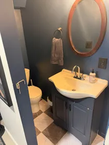 Cozy Guest Suite in DC - Image 5