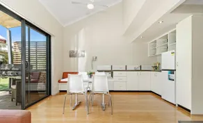 The Little House - Image 3
